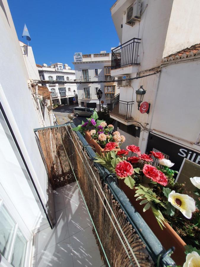 Apartamentos Eduardo Rico Nerja Eksteriør billede