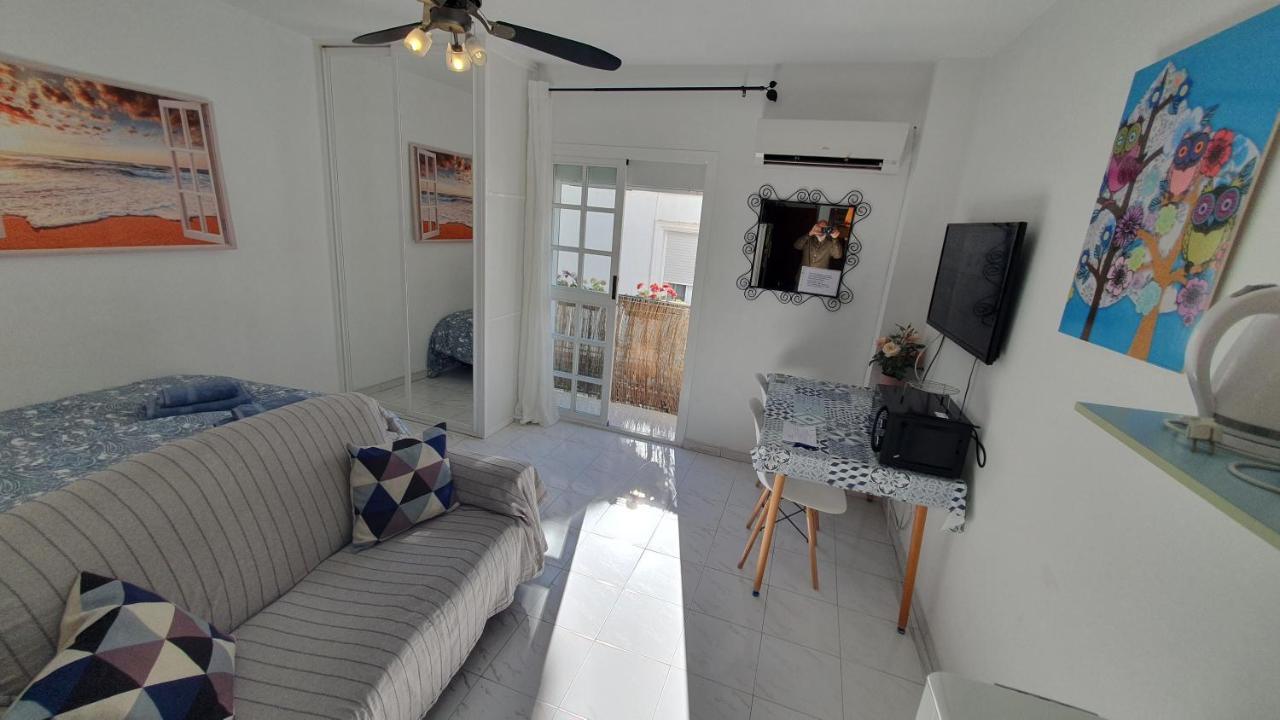 Apartamentos Eduardo Rico Nerja Eksteriør billede
